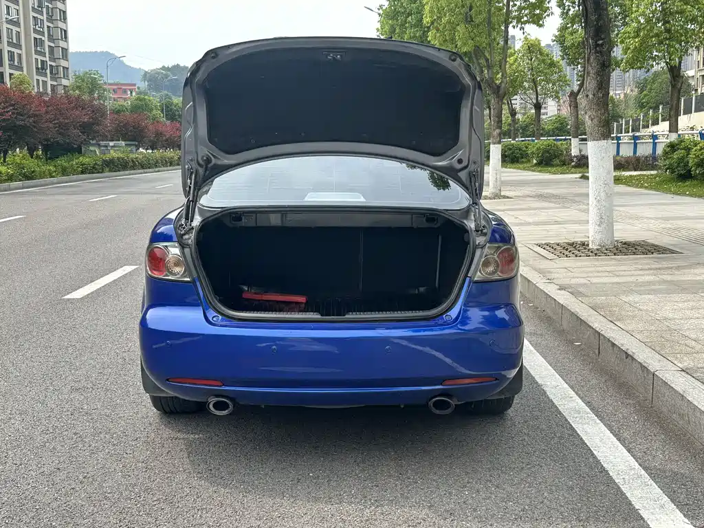 Mazda 6 2006 2.0L Manual