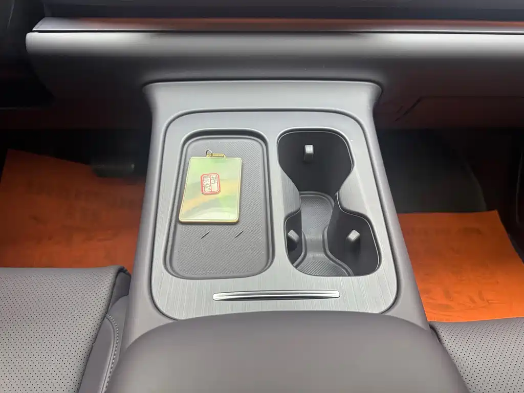 Leapmotor C16 2024 EREV 200 Premium Edition