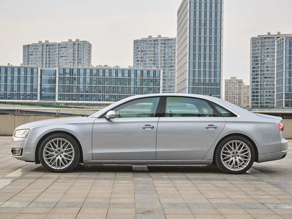 Audi A8L 2014 60 TFSI quattro Exclusive