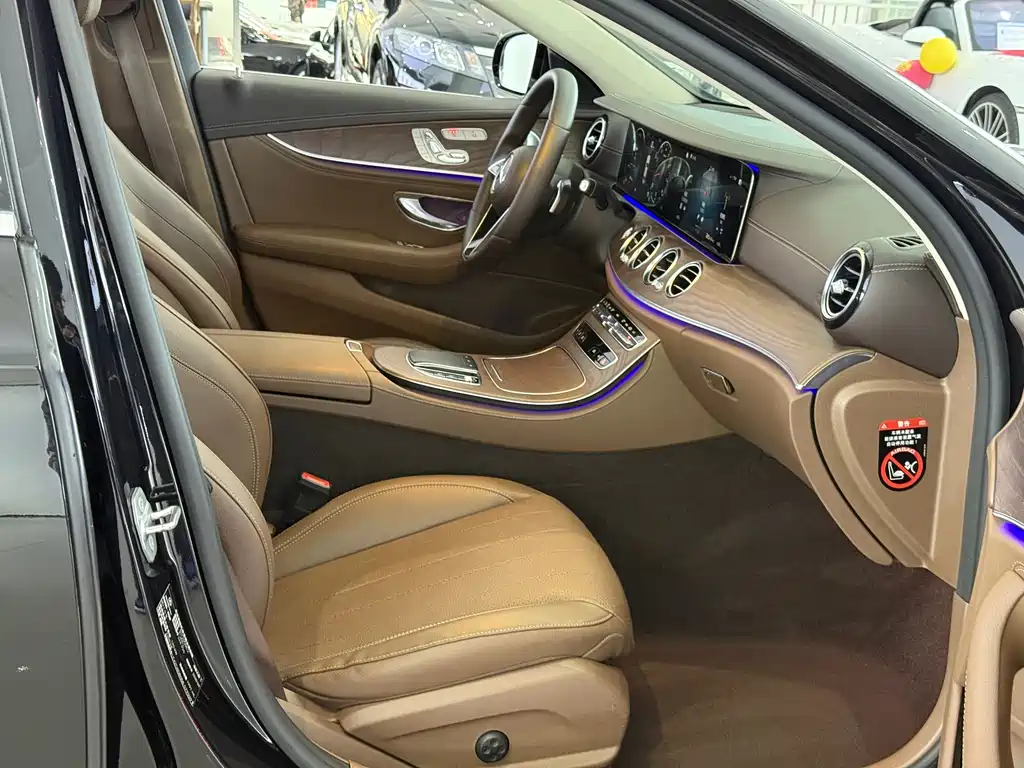 Mercedes-Benz E-Class 2021 E 300 L Luxury