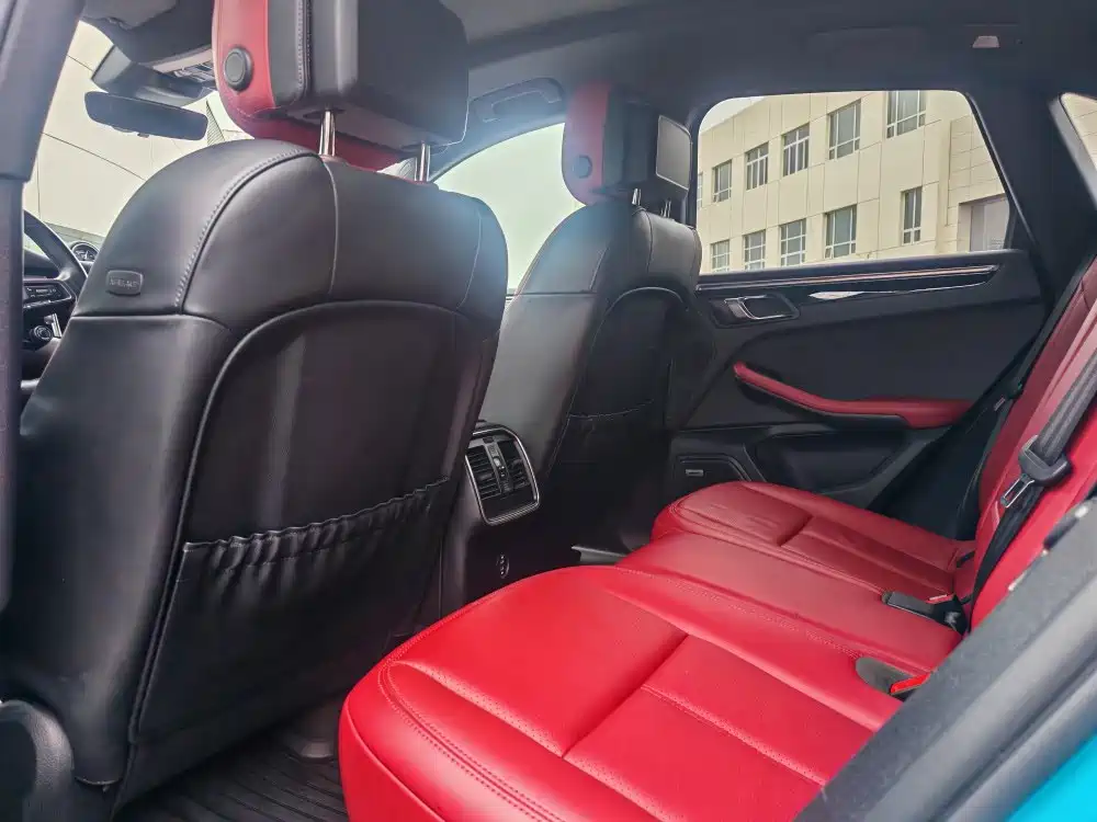 2022 Porsche Macan S 2.9T