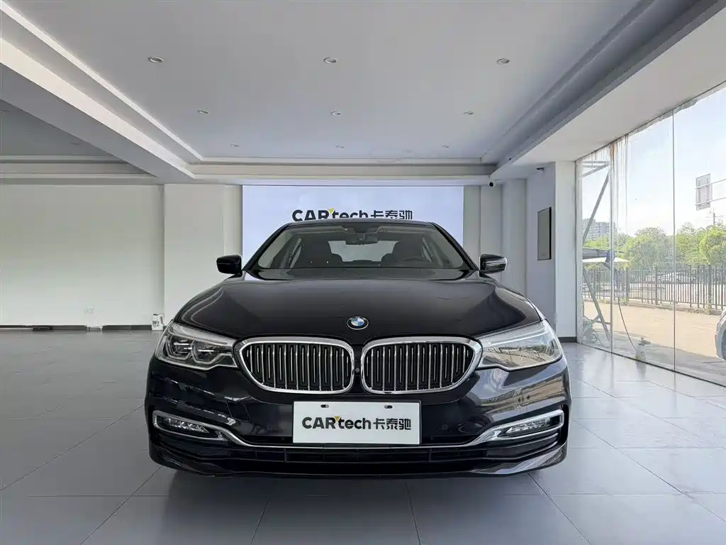 BMW 5 Series 2018 530Li Exclusive Edition Luxury Package