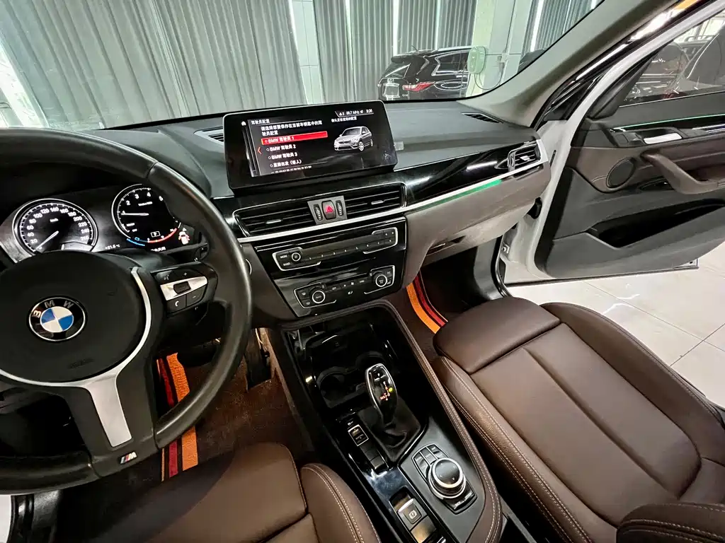 BMW X1 2020 sDrive20Li Premium