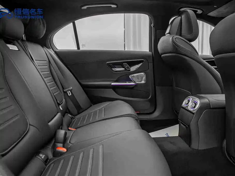 Mercedes-Benz C-Class 2023 Updated C 260 L皓夜 Sport Edition