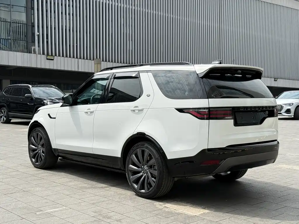 Land Rover Discovery 2021 360PS R-Dynamic S