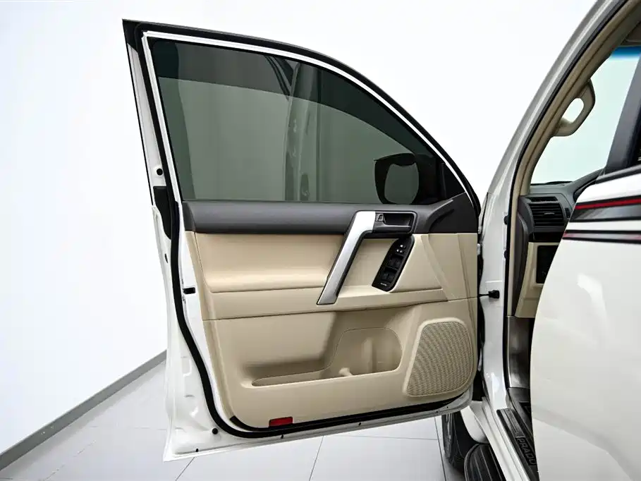 Toyota Prado (Imported) 2023 4.0L Middle East Edition