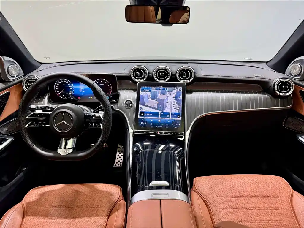 Mercedes-Benz GLC 2024 GLC 300 L 4MATIC Dynamic 5-seater