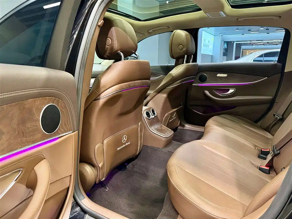 Mercedes-Benz E-Class 2021 E 300 L Fashion
