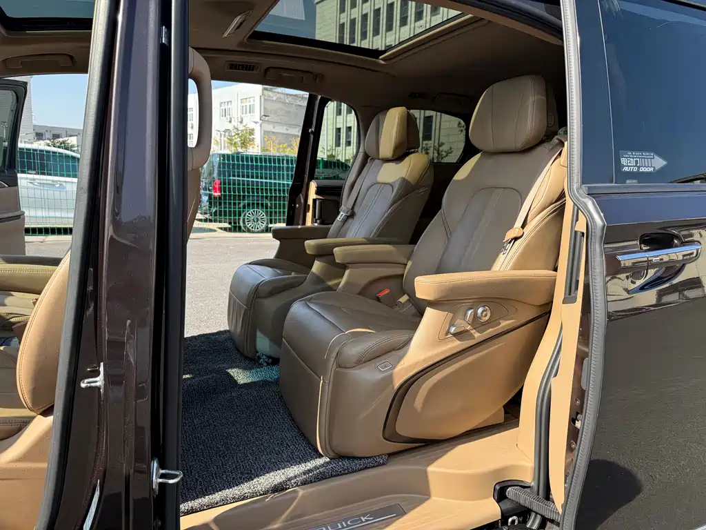 Buick GL8 2020 ES Land Business Class 653T Flagship Edition