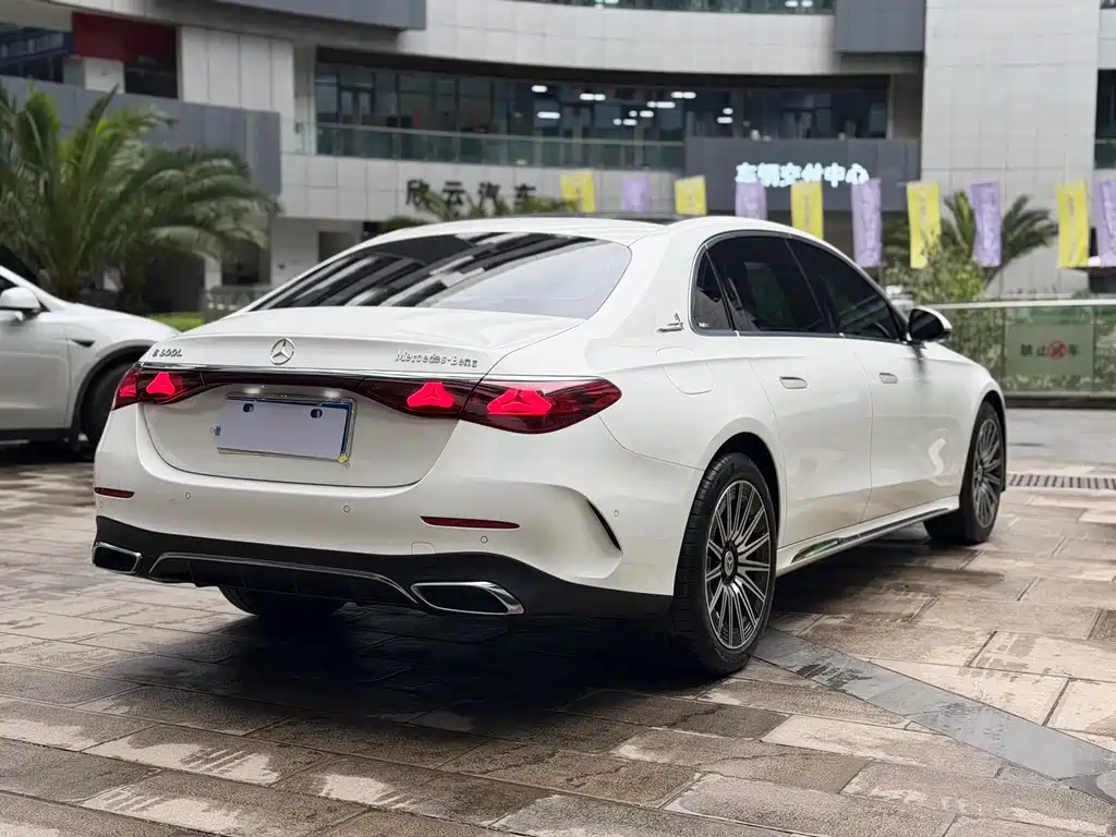 Mercedes-Benz E-Class 2024 Facelift E 300 L Fashion Sport