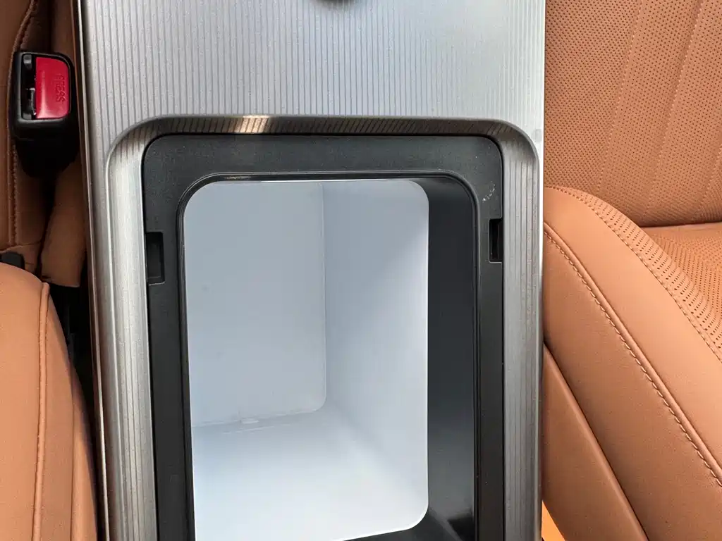 Han L 2025 DM-p AWD LiDAR Flagship Edition