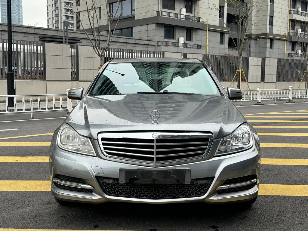 Mercedes-Benz C-Class 2013 C 260 CGI Elegance