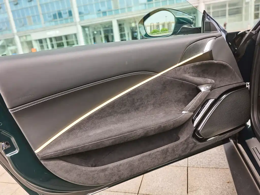 Ferrari Roma 2020 3.9T V8