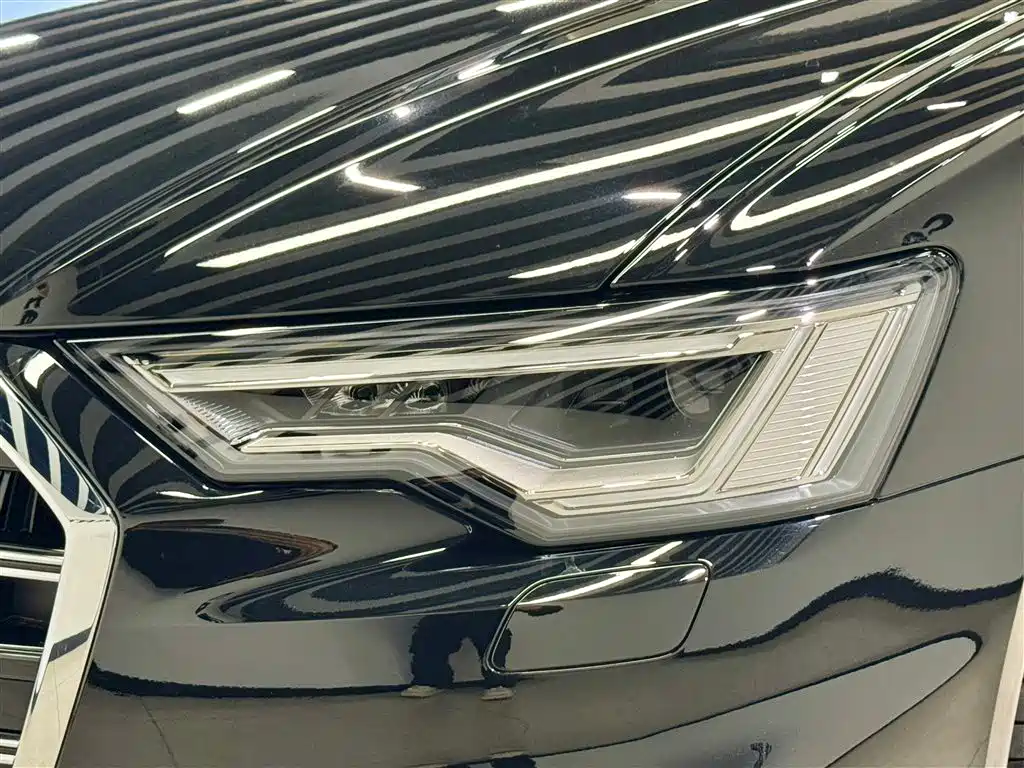 Audi A6L 2025 Facelift 40 TFSI Luxury Dynamic Edition