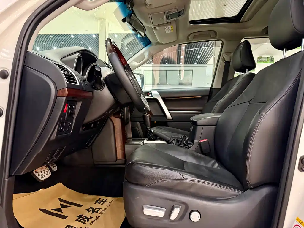 Toyota Prado 2016 3.5L Automatic TX-L NAVI