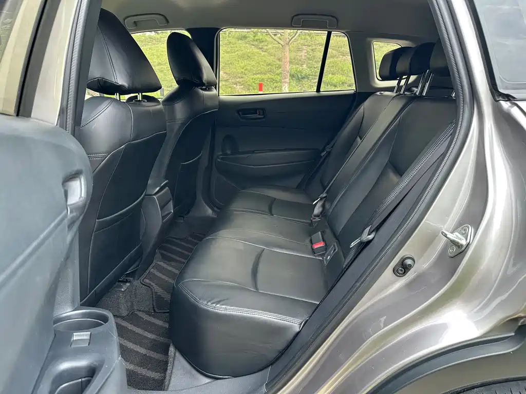 Toyota Corolla Cross 2024 2.0L Pioneer Edition