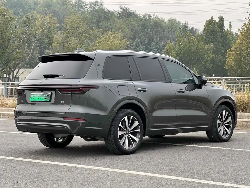 Li Auto ONE 2020 EREV 6-Seater