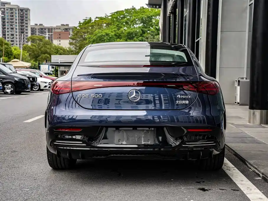 Mercedes-Benz EQE 500 4MATIC Luxury Edition 2025