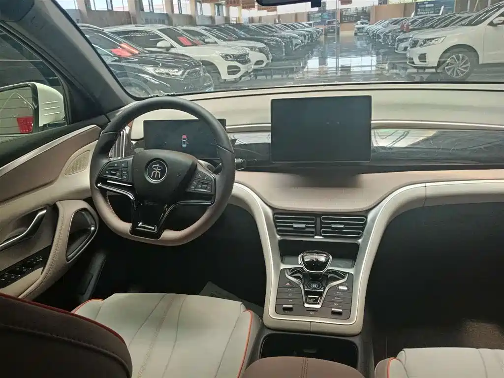 BYD Song Pro DM-i 2024 Honor Edition 71KM Navigator