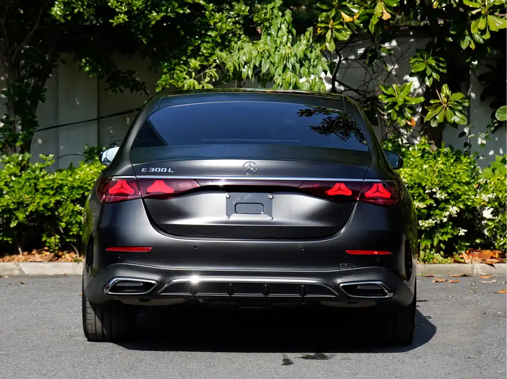 Mercedes-Benz E-Class 2024 E 300 L Prestige Sport