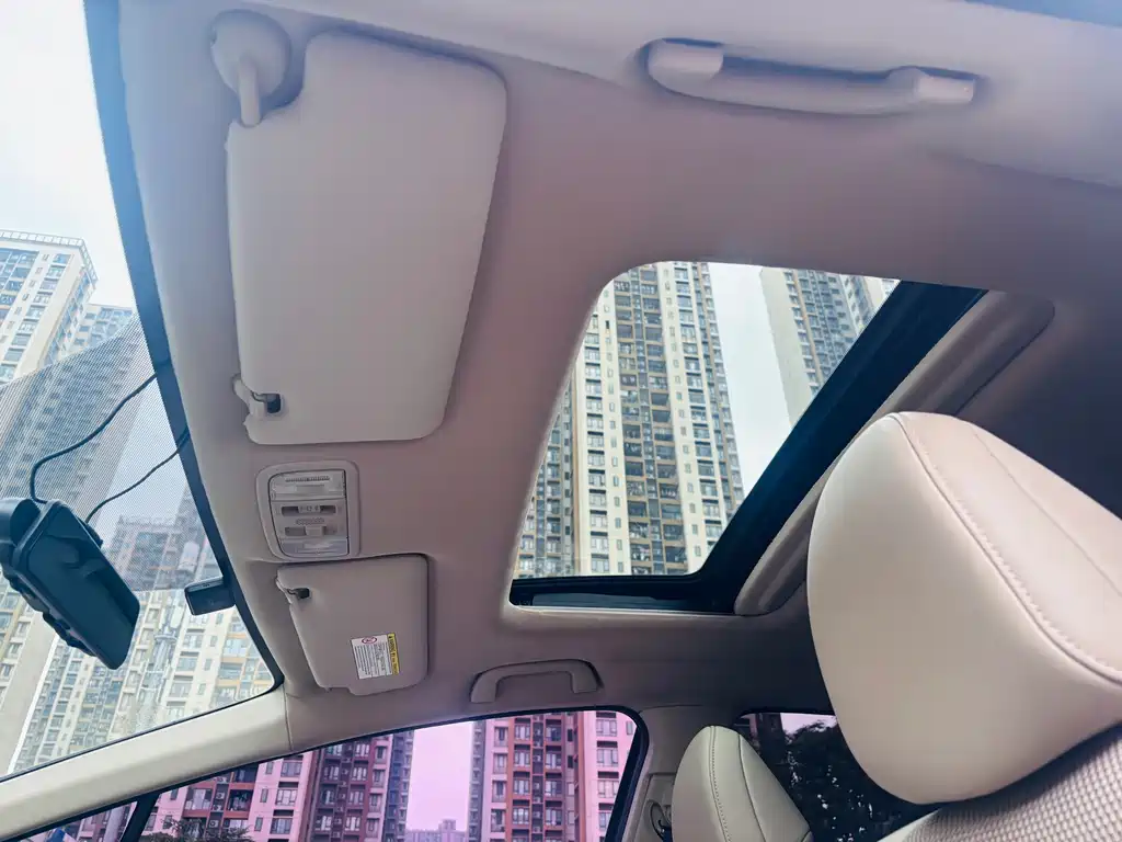 Honda Jade 2014 1.8L Automatic Comfort Elite Edition 5-Seater