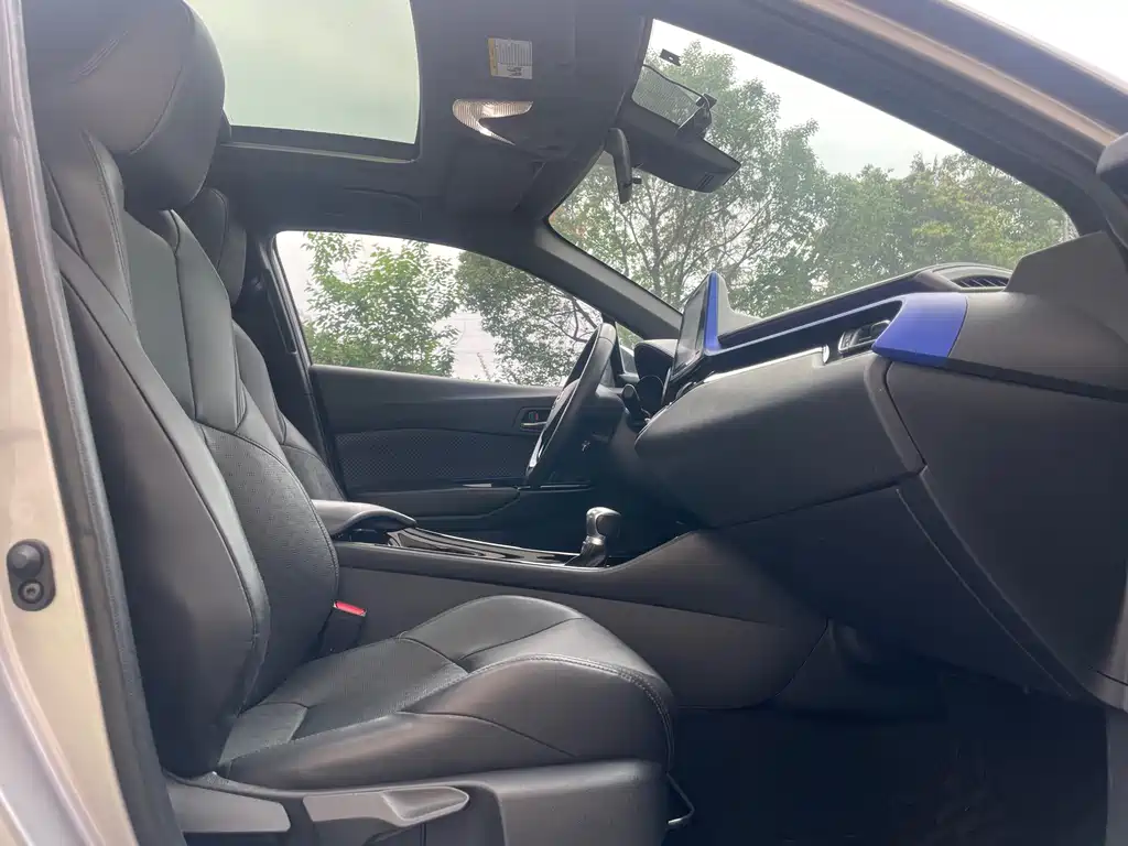 Toyota IZOA 2020 2.0L Yichi Edition