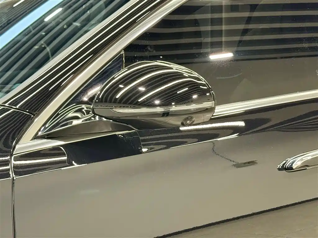 Mercedes-Benz E-Class 2024 E 300 L Fashion Edition