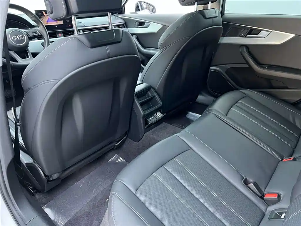 Audi A4L 2020 40 TFSI Fashion Dynamic