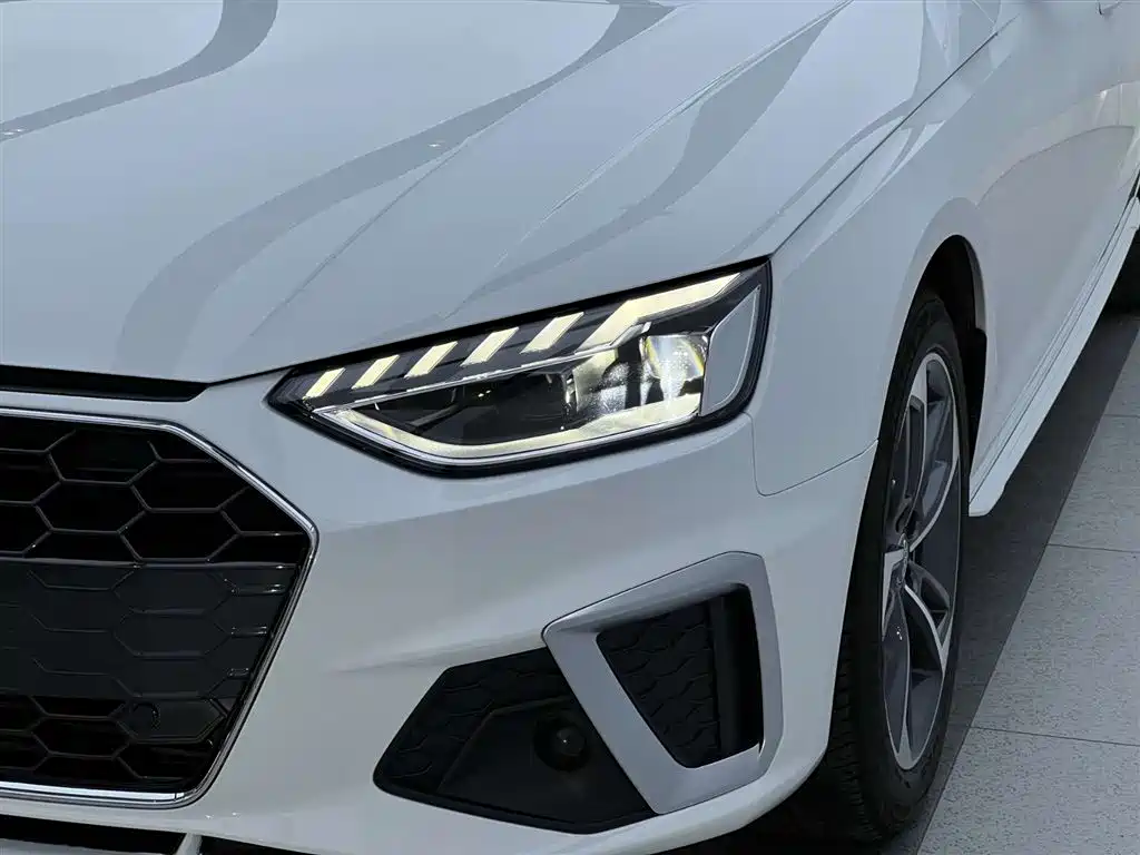 Audi A4L 2020 40 TFSI Fashion Dynamic