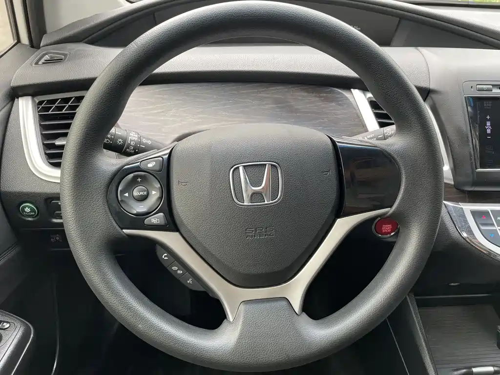 Honda Jade 2013 1.8L Automatic Comfort Edition 5-Seater