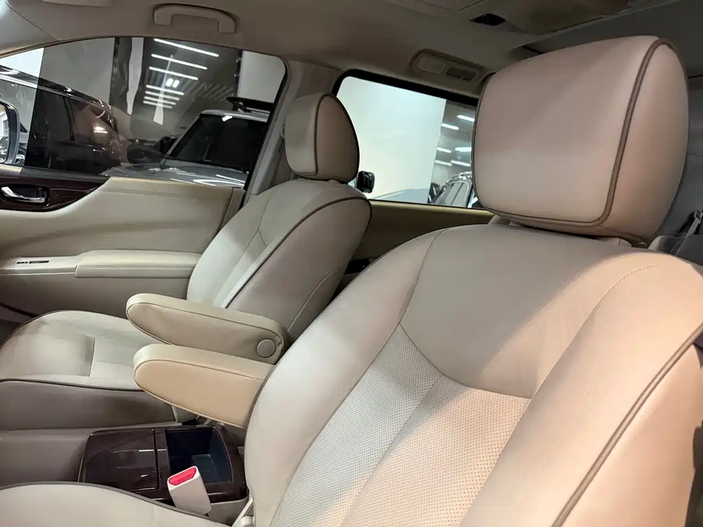 Nissan Quest 2015 3.5L SL
