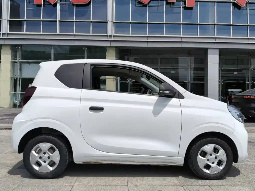 Roewe Clever 2021 302km New Four-Seater Super Edition