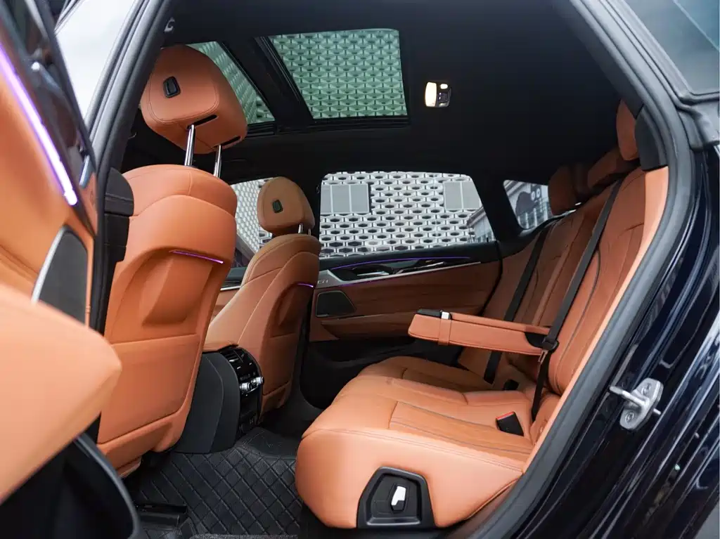 BMW 6 Series GT 2022 630i M Sport Package - фото 19
