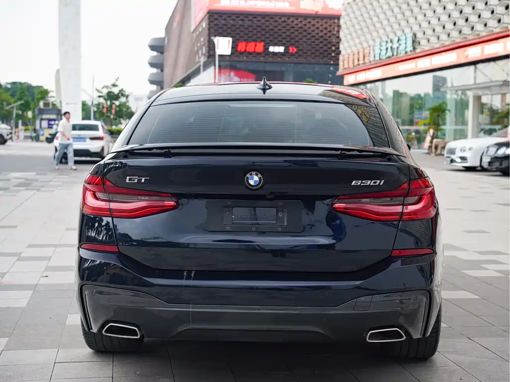 BMW 6 Series GT 2022 630i M Sport Package - фото 5