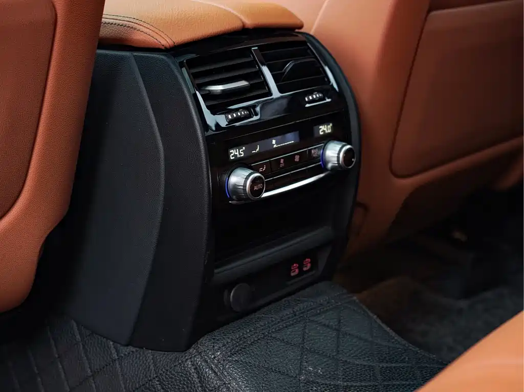 BMW 6 Series GT 2022 630i M Sport Package - фото 14