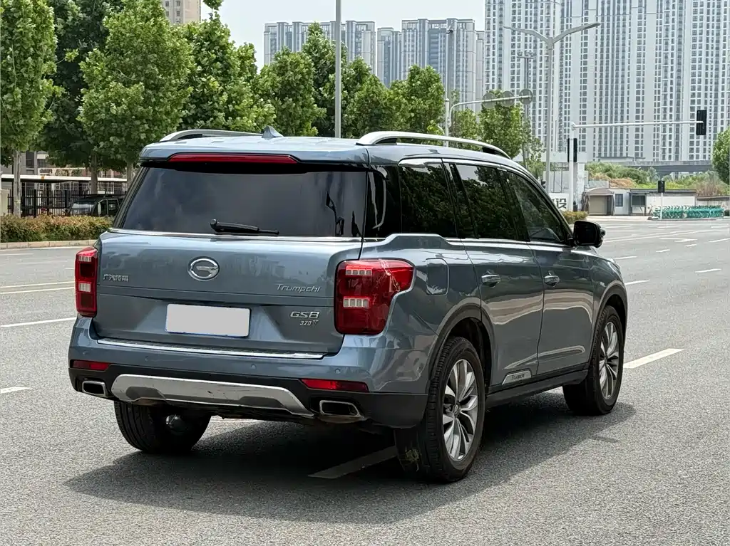 GAC Trumpchi GS8 2017 320T FWD Luxury Smart Connect Edition (7-seater)