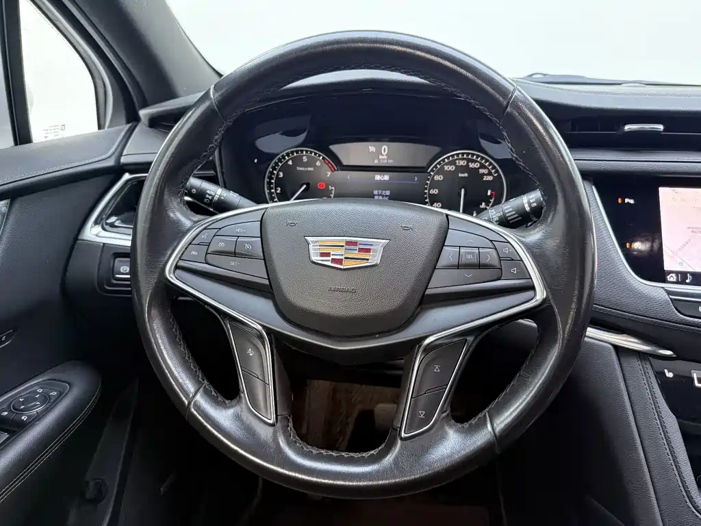 Cadillac XT5 2021 2.0T AWD Luxury