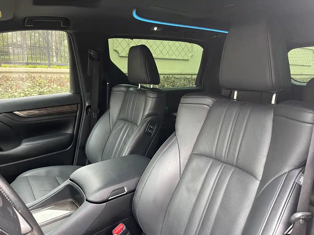 Toyota Vellfire 2019 Hybrid 2.5L HV Premium Edition