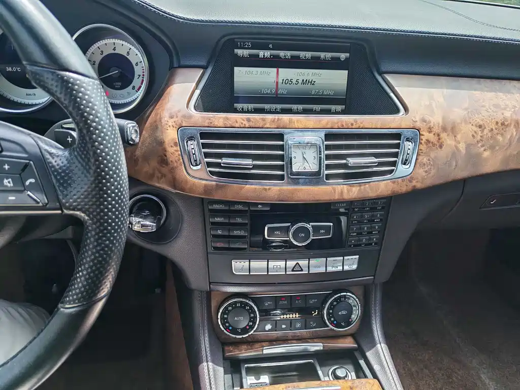 Mercedes-Benz CLS 350 CGI (2012)