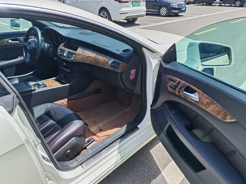 Mercedes-Benz CLS 350 CGI (2012)