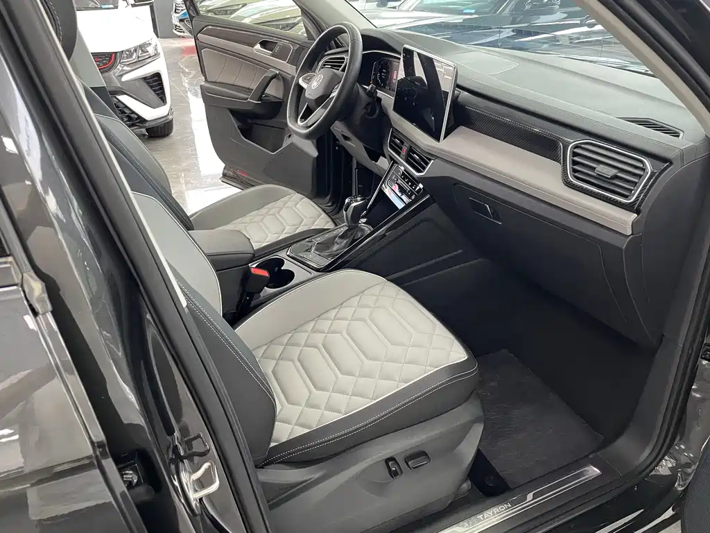 Volkswagen Tayron 2023 280TSI 2WD Luxury Plus Advanced Edition