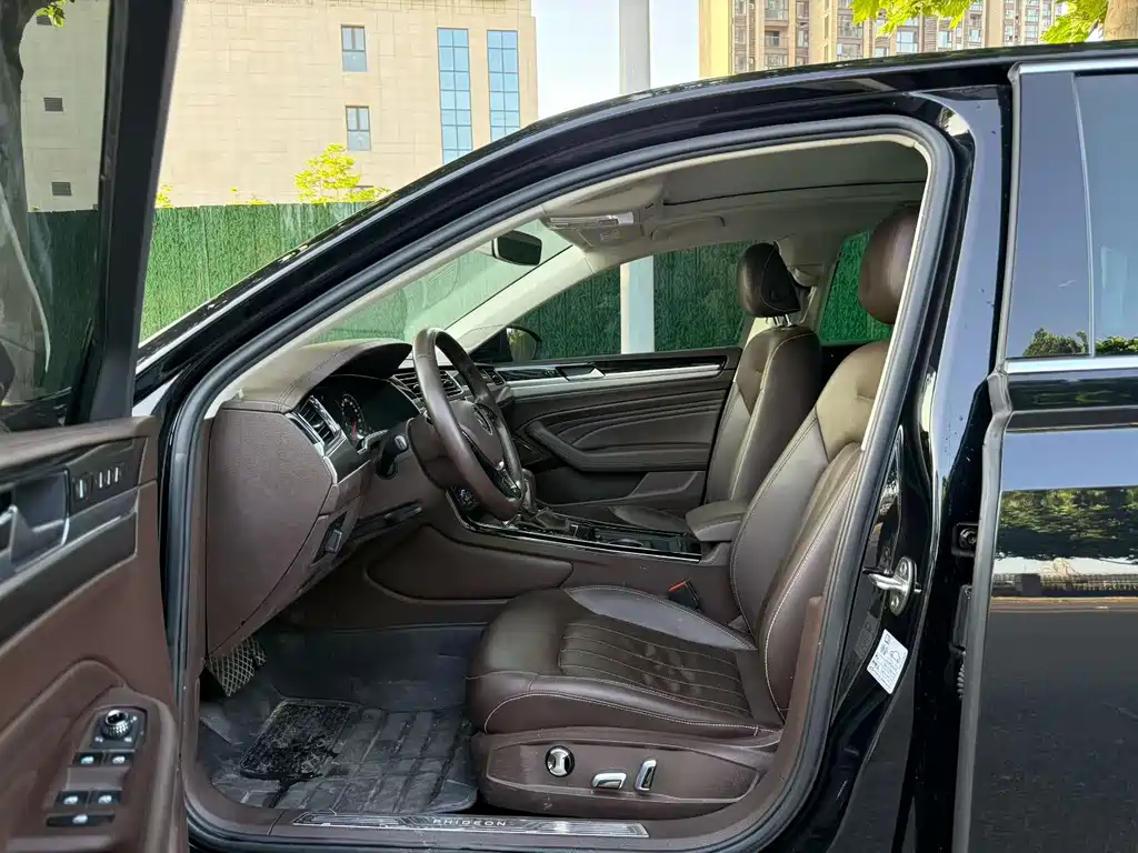 Volkswagen Phideon 2021 380TSI Luxury Edition