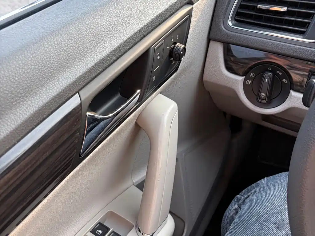 Lavida Gran Turismo 2013 1.4TSI Automatic Comfort