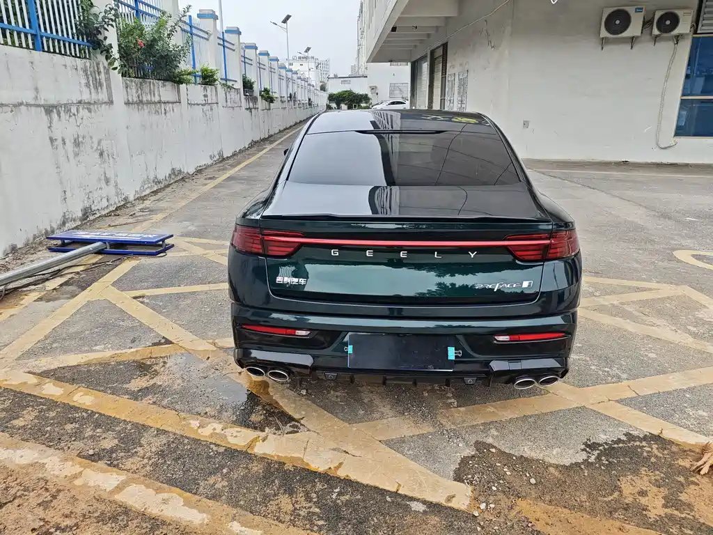 Geely Preface 2023 2.0TD Zhici Qinglu Edition
