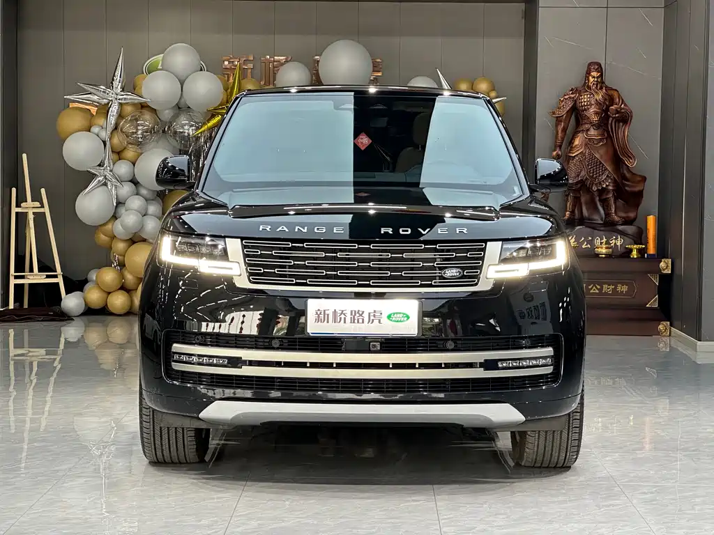 Range Rover 2024 3.0 L6 400PS Autobiography LWB