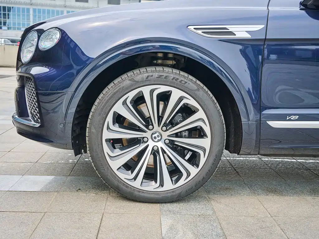 Bentayga 2022 4.0T V8
