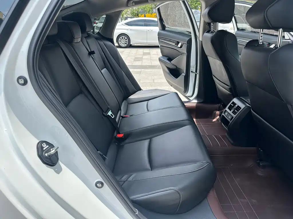 Accord 2022 260TURBO Phantom Night Premium Edition
