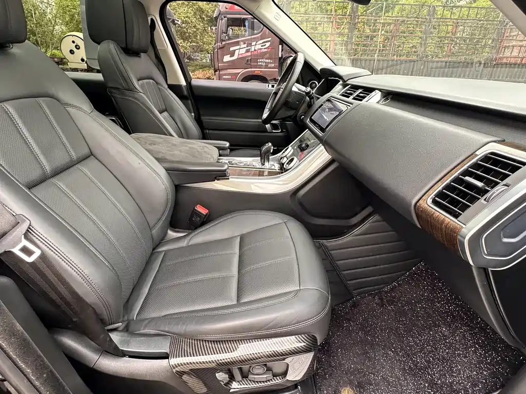 Range Rover Sport P400e HSE 2019