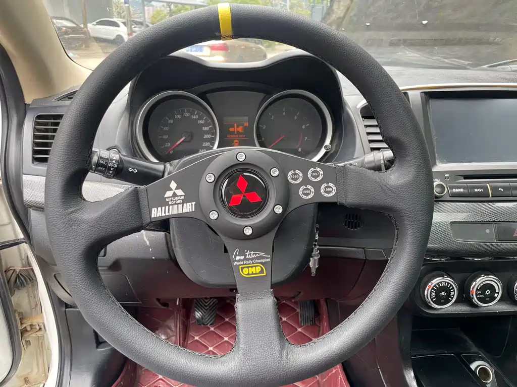 Mitsubishi Lancer EX 2010