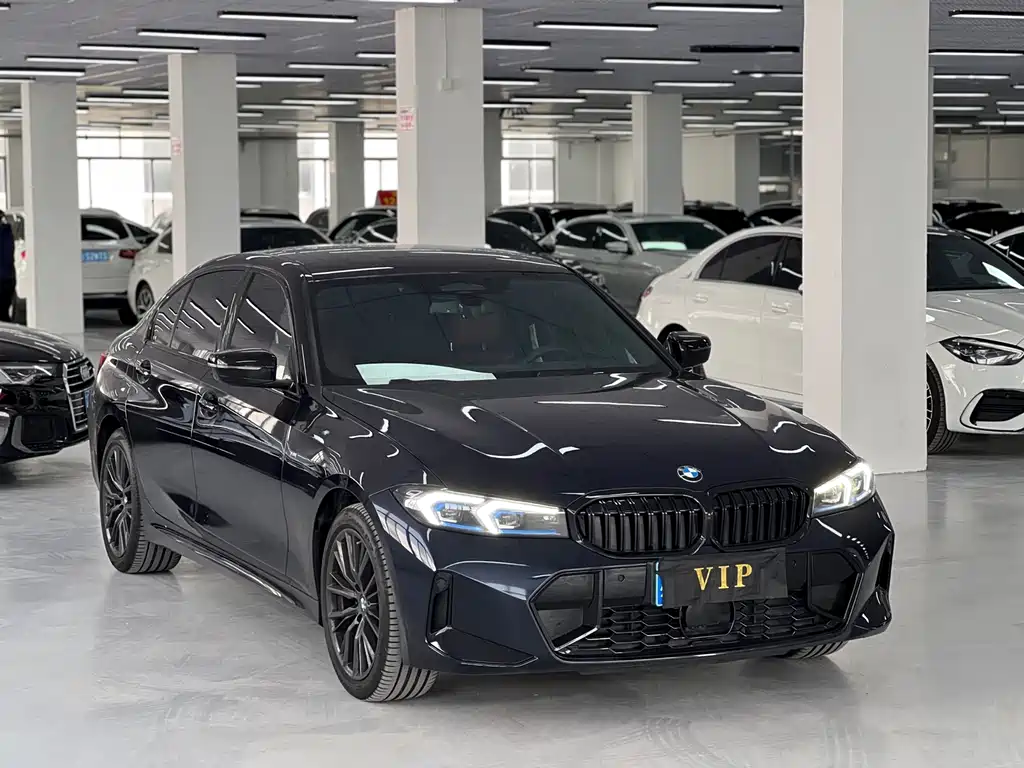 BMW 3 Series 2023 330Li M Sport Night Edition - фото 3